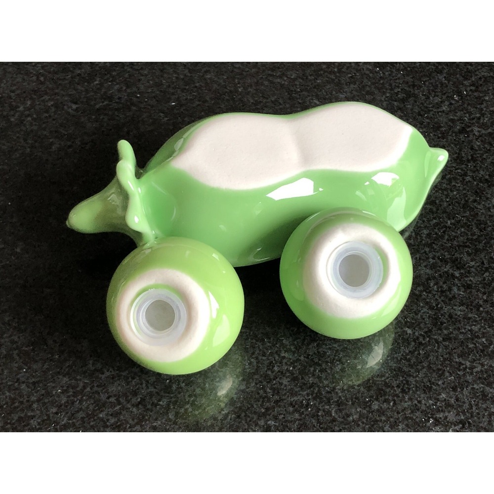 Two Peas In A Pod Salt & Pepper Shakers Set - Kate Aspen - Miniature New In Box - Picture 7 of 12
